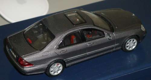 Mercedes-Benz S-class dark-grey-met 1/43 Maisto NEW+showcased  #5017 instant wheels
