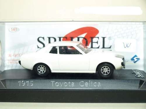 Toyota Celia RA23 1977 white 1/43 Solido NEW+boxed  #5020 instant wheels