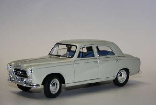 Peugeot 403 1964 grey 1/43 IXO NEW+boxed  #5004 instant wheels