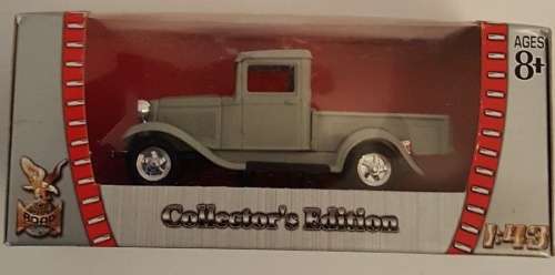 Ford Pick-Up 1934 grey 1/43 Road Signature NEW+boxed  #5009 instant wheels