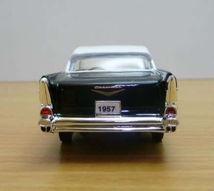 Chevrolet BelAir 1957 black+white 1/43 RoadSignature NEW+boxed  #5050 instant wheels