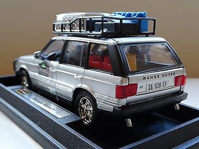 Land Rover Range Rover Safari Experience `01 silver 1/24 NEW+boxed  #2339 instant wheels
