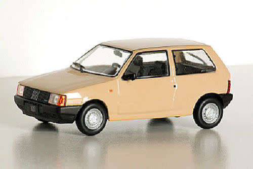 Fiat UNO 1989 beige 1/43 IXO NEWinBlister   #4581 instant wheels