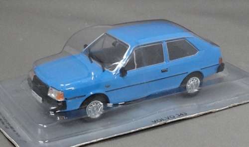 Volvo 343 1987 blue 1/43 IXO NEWinBlister #4675 instant wheels