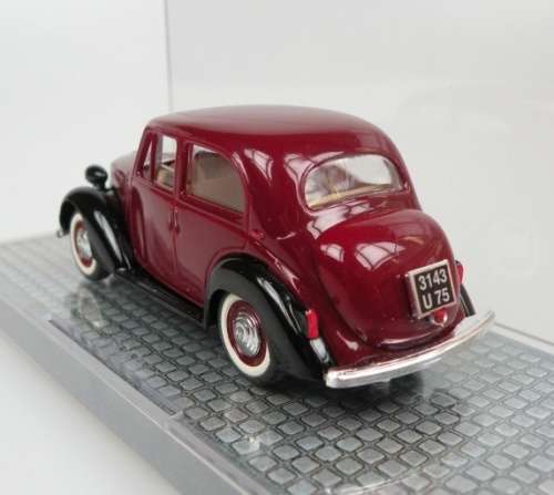Simca 8 1947 maroon 1/43 IXO NEWinBlister #4678 instant wheels