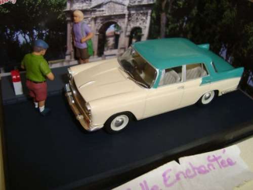 Austin Cambridge 1959 cream+green 1/43 IXO NEW+boxed   #5042 instant wheels