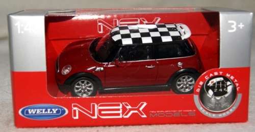Mini Cooper S 2012 red + chequered roof 1/43Welly NEW+boxed #5045 instant wheels