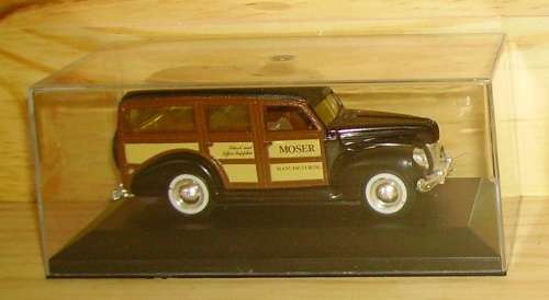 Ford Woody Stationwagon 1940 black 1/43 Ertl NEW+showcased   #5068 instant wheels