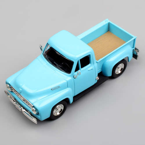 Ford F-100 Pick-up 1953 lt.blue 1/43 RoadSignature NEW+boxed  #5072 instant wheels