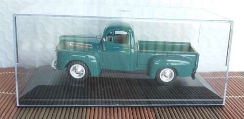 Ford F-1 Pick-Up 1948 green 1/43 RoadSignature NEW+showcased  #5102 instant wheels