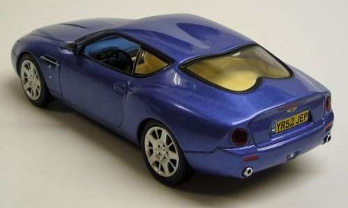Aston Martin Vantage Zagato 2003 blue-met 1/43 Whitebox NEW+boxed  #5026 instant wheels
