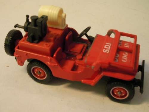 Willy`s Jeep (Fire Emergency) 1943 red 1/43 Solido NEW+showcased  #5088 instant wheels