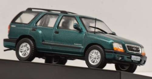 Chevrolet Blazer 2 2002 green-met 1/43 IXO NEW+boxed  #5131 instant wheels