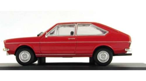 Volkswagen Passat (B1) 1973 red 1/43 WhiteBox NEW+boxed  #5154 instant wheels
