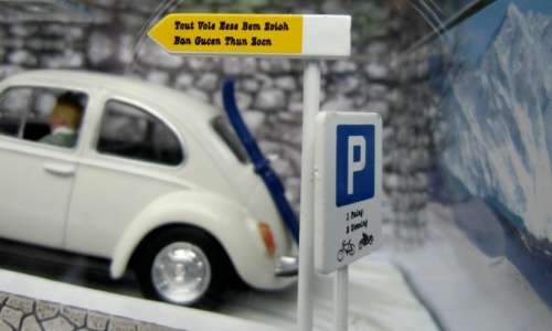 Volkswagen Beetle 1969 white JBond007 1/43 IXO NEW+boxed  #5158 instant wheels