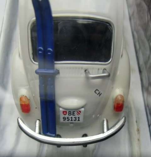 Volkswagen Beetle 1969 white JBond007 1/43 IXO NEW+boxed  #5158 instant wheels
