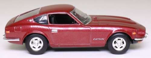 Datsun 240Z 1970 burgundy 1/43 Delprado NEW+showcased  #5198 instant wheels