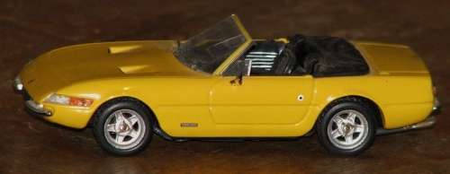 Ferrari 365 GTS 4 1968 Yellow 1/43 HotWheels NEW+showcased  #5200 instant wheels