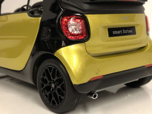 Smart fortwo Cabriolet 2015 black+yellow 1/18 Norev NEW+boxed  #8999 instant wheels