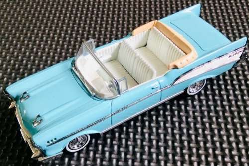 Chevrolet BelAir Convertible 1957 lightblue 1/43 IXO NEWinBlister  #5216 instant wheels