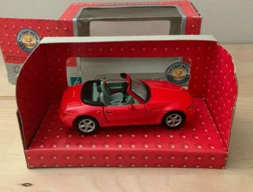 BMW Z3 Roadster 1990 red 1/43 Cararama NEW+boxed  #5234 instant wheels