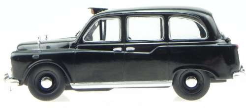 Austin FX4 1965 black London Taxi 1/43 Whitebox NEW+boxed  #5265 instant wheels