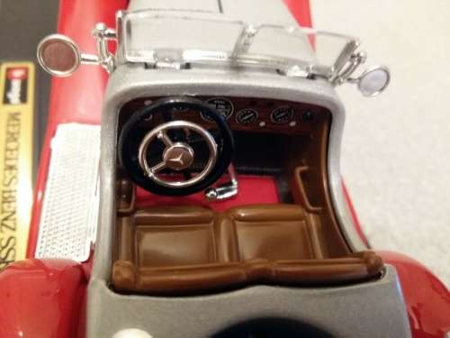 Mercedes-Benz SSK 1928 silver+red 1/24 Bburago/Italia NEW+boxed  #2214 instant wheels