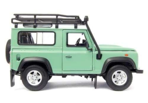 Land Rover Defender swb 1980 green/white +roof-rack 1/24 NEW+boxed  #2218 instant wheels