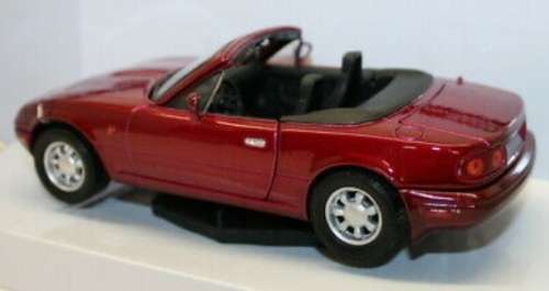 Mazda MX-5 (Miata) 1989 burgundy Motormax 1:24 NEW+boxed  #2219 instant wheels