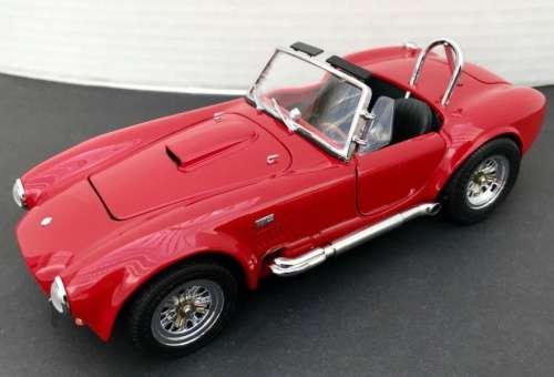 Shelby Cobra 427 plain red 1965  Revell 1:24 NEW+boxed FREE Delivery 2226 instant wheels