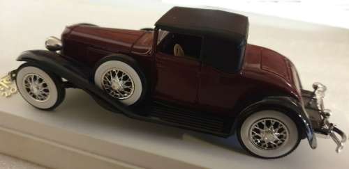 Cord Coupe L29 Spider  1929 dk.red. Solido 1:43 NEW+boxed  #5303 instant wheels