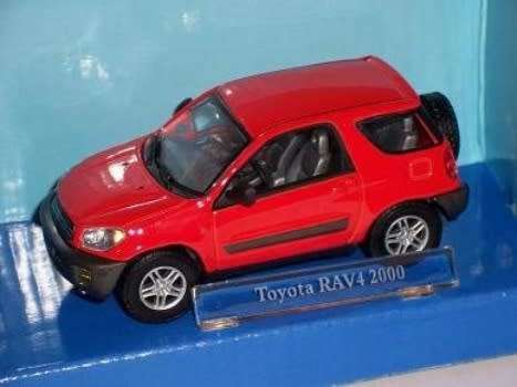 Toyota RAV4 SUV short 2000 red Cararama 1:43 NEW+boxed  #5304 instant wheels