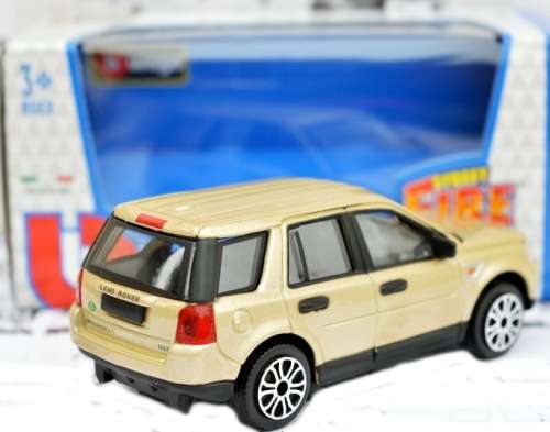 Land Rover Freelander 2 Type LF 2010 Beige-met 1:43 Bburago NEW+boxed  #5306 instant wheels