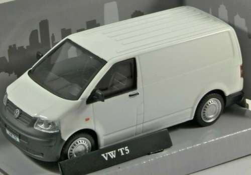 Volkswagen T5 Panelvan 2009 white 1/43 Cararama NEW+boxed  #5312 instant wheels