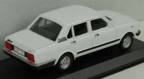 Fiat 132 1978 white 1:43 IXO NEWinBlister  #4677 instant wheels