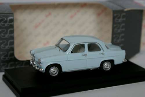 Alfa Romeo Giulietta TI 2000 light blue 1/43 RIO NEW+boxed  #5319 instant wheels