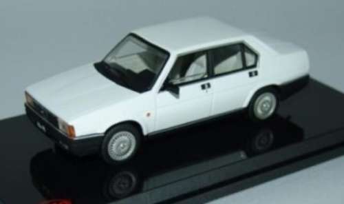 Alfa Romeo 90 Berlina 1984 white 1/43 Pego NEW+boxed  #5320 instant wheels