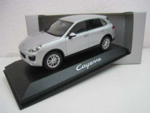 Porsche Cayenne 2014 silver 1/43 Minichamps NEW+boxed  #5327 instant wheels