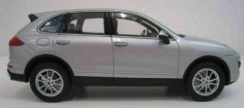 Porsche Cayenne 2014 silver 1/43 Minichamps NEW+boxed  #5327 instant wheels