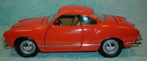 Volkswagen Karmann-Ghia 1966 red 1/18 Road Legends NEW+boxed FREE Delivery #8955 instant wheels