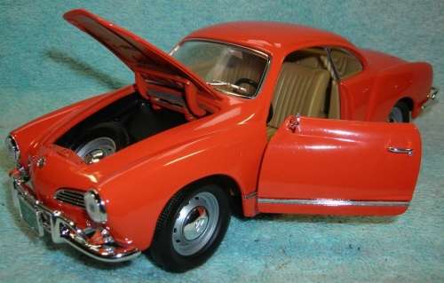 Volkswagen Karmann-Ghia 1966 red 1/18 Road Legends NEW+boxed FREE Delivery #8955 instant wheels