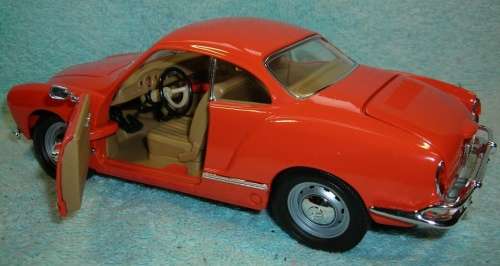 Volkswagen Karmann-Ghia 1966 red 1/18 Road Legends NEW+boxed FREE Delivery #8955 instant wheels