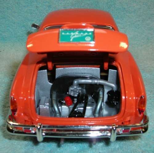 Volkswagen Karmann-Ghia 1966 red 1/18 Road Legends NEW+boxed FREE Delivery #8955 instant wheels