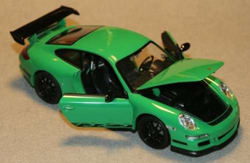 Porsche 911 (997) GT3-RS 2007 green 1/24 Welly NEW+boxed  #2237 instant wheels
