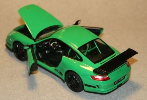 Porsche 911 (997) GT3-RS 2007 green 1/24 Welly NEW+boxed  #2237 instant wheels