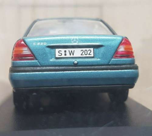 Mercedes-Benz C220 (W201) 1993 turqoise-met 1/43 Minichamps NEW+boxed  #4146 instant wheels