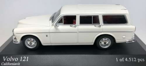 Volvo 121 Break 1999 white 1/43 Minichamps NEW+boxed  #4147 instant wheels