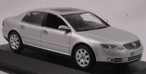 Volkswagen Phaeton 2007 silver 1/43 Minichamps NEW+boxed  #4170 instant wheels
