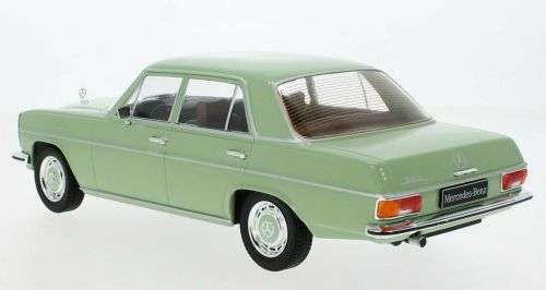 Mercedes-Benz 220D (W115) 1972 lt.green 1/18 MCG NEW+boxed  #8354 instant wheels