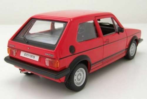 Volkswagen Golf Mk.I GTI 1979 red 1/24 Bburago NEW+boxed  #2251 instant wheels